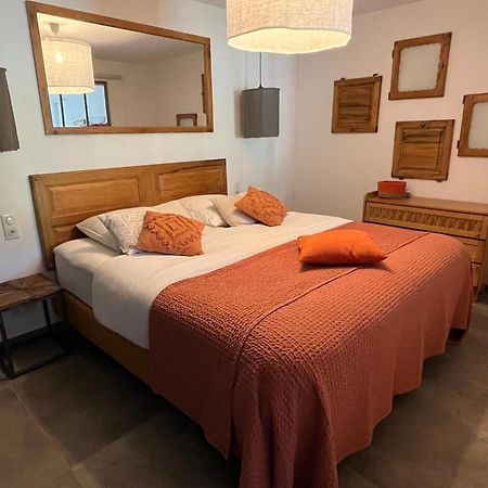 Hestia Bed & Breakfast Robion en Luberon Екстериор снимка