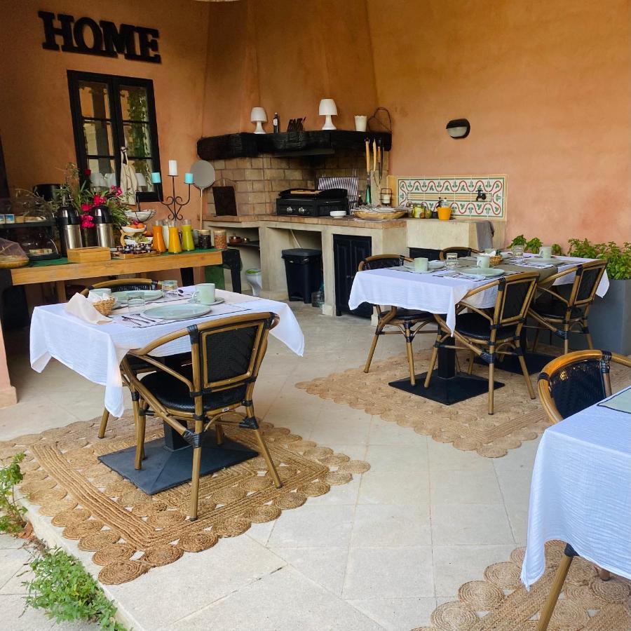 Hestia Bed & Breakfast Robion en Luberon Екстериор снимка