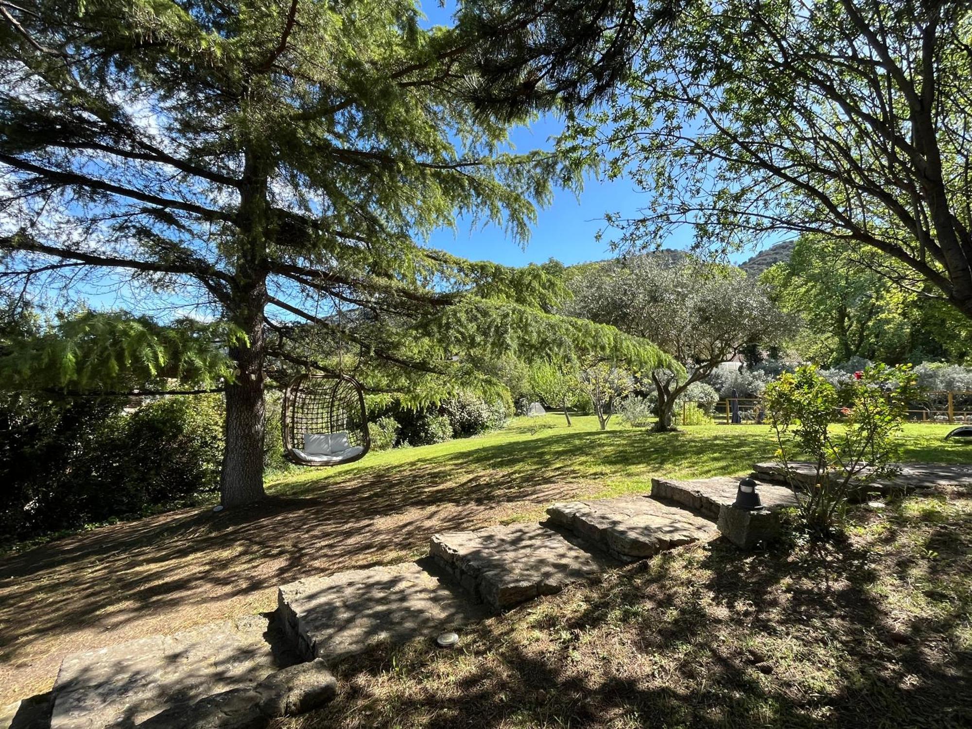 Hestia Bed & Breakfast Robion en Luberon Екстериор снимка