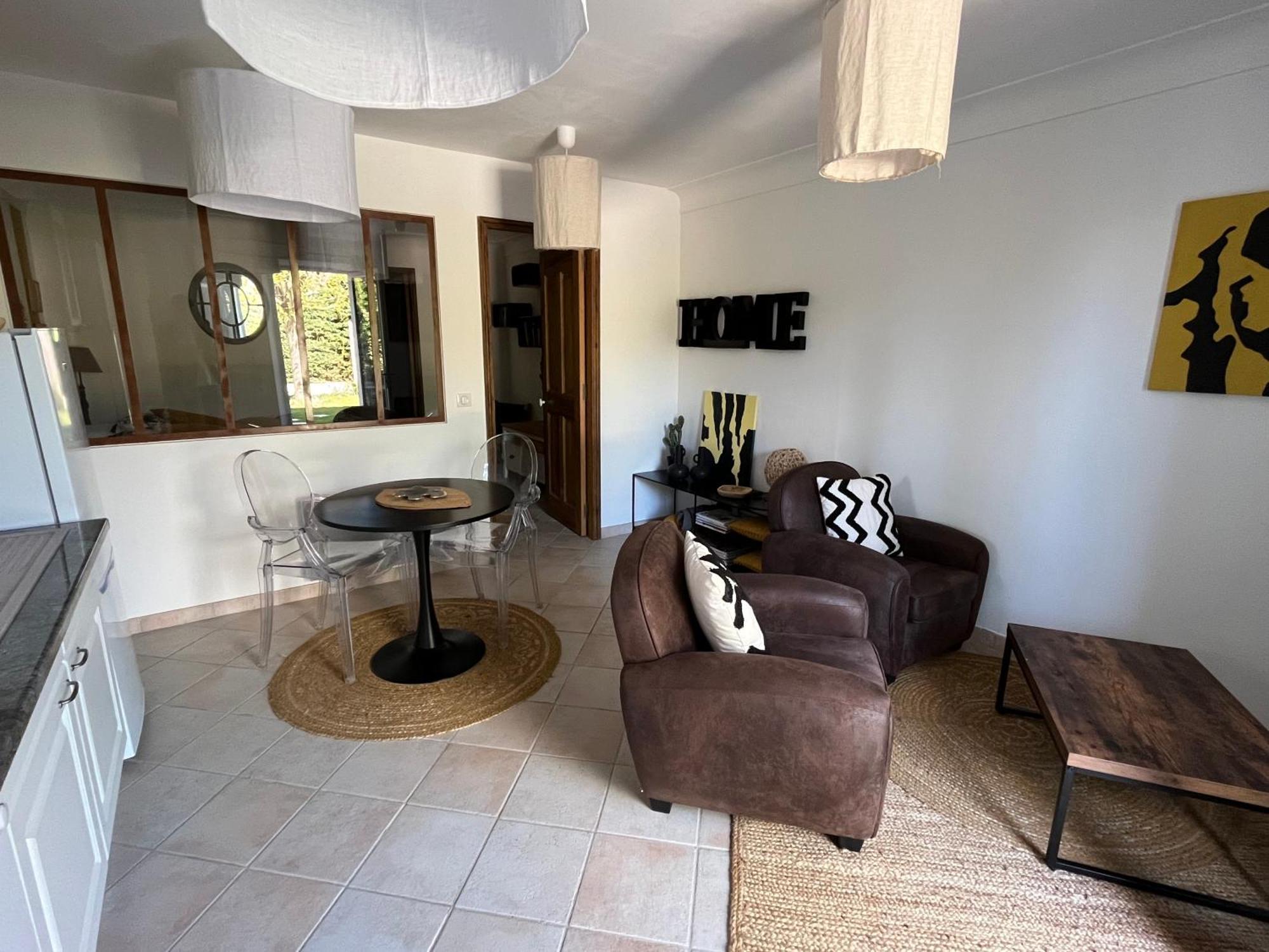 Hestia Bed & Breakfast Robion en Luberon Екстериор снимка