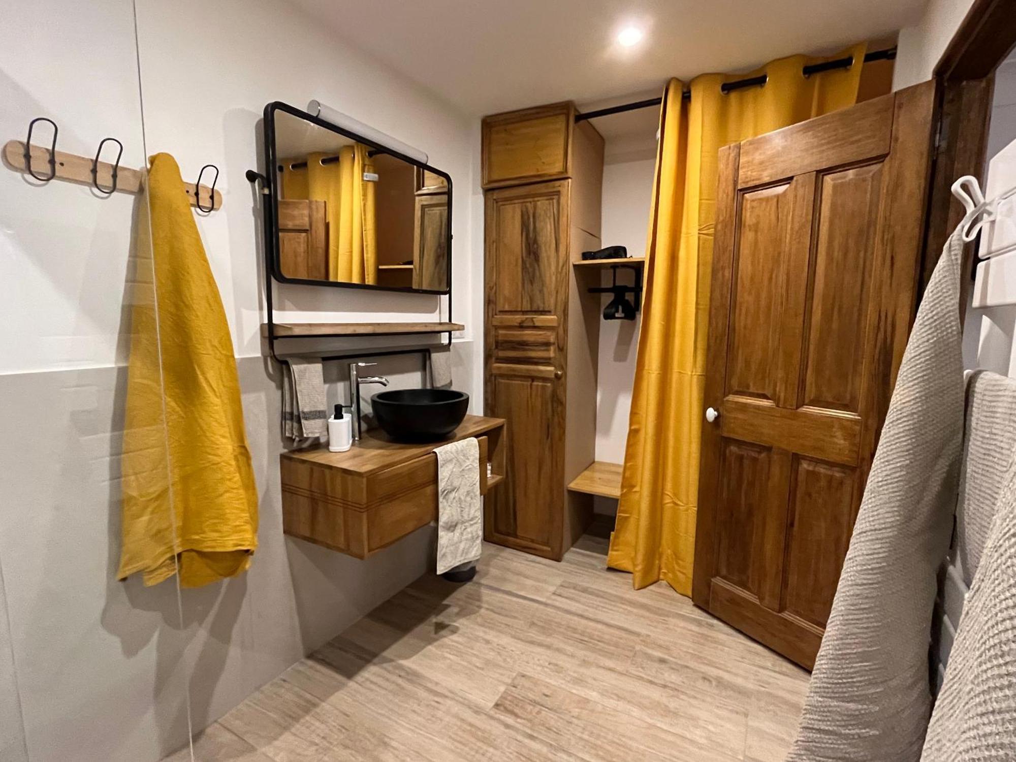 Hestia Bed & Breakfast Robion en Luberon Екстериор снимка