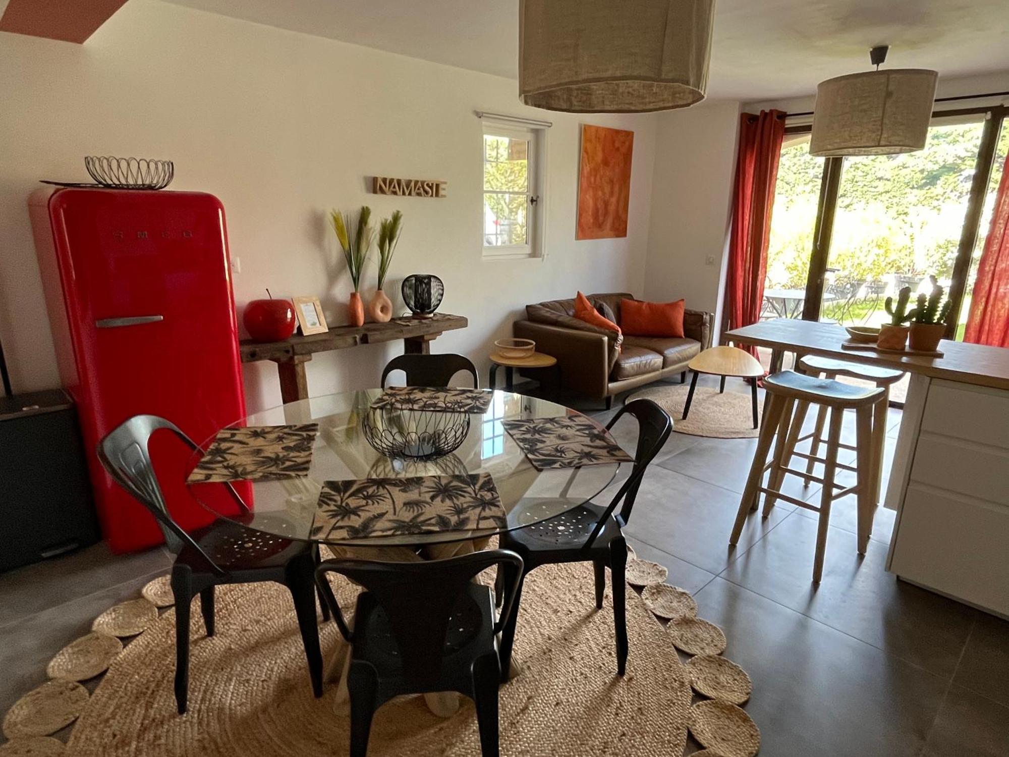Hestia Bed & Breakfast Robion en Luberon Екстериор снимка