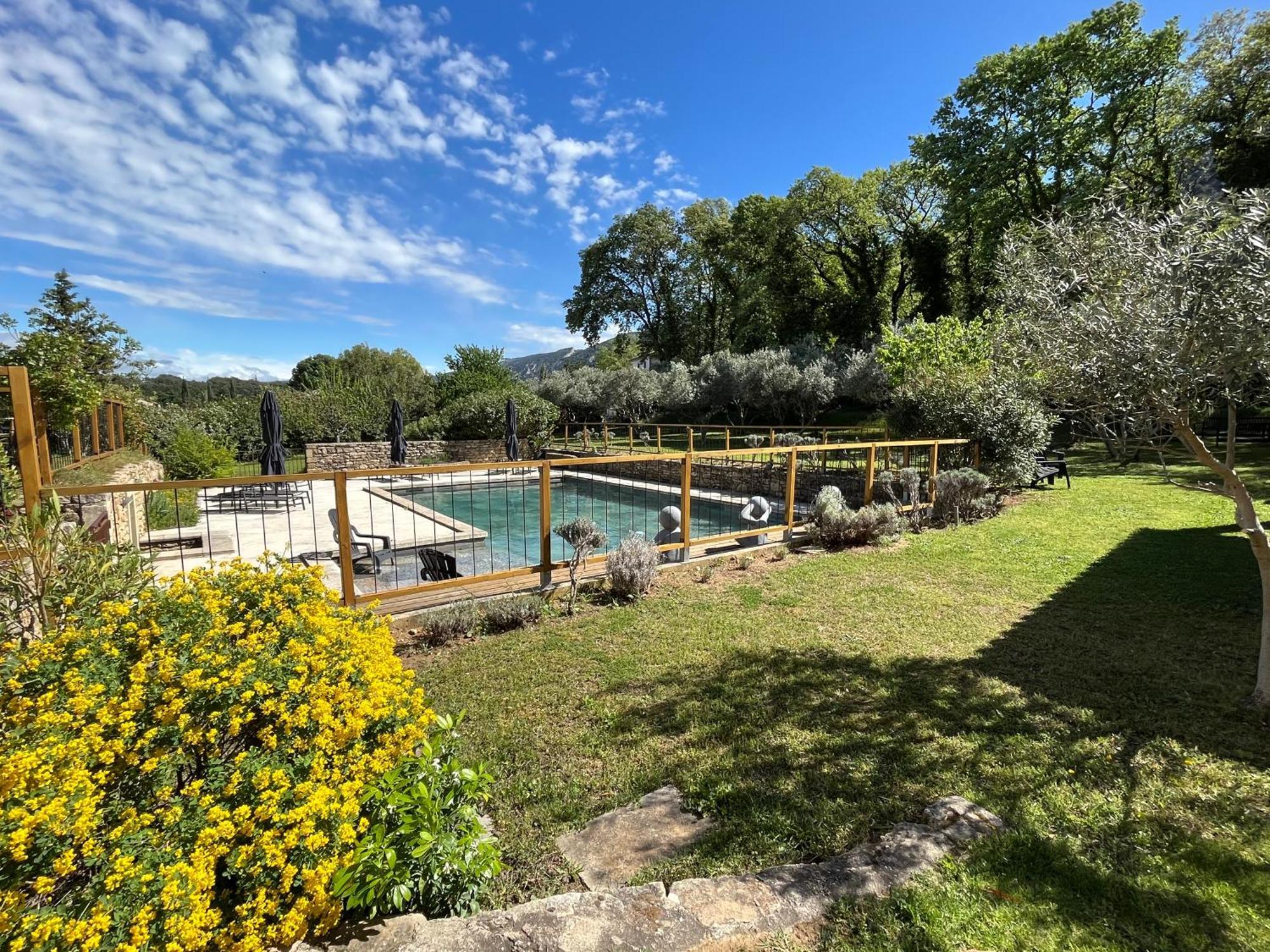 Hestia Bed & Breakfast Robion en Luberon Екстериор снимка
